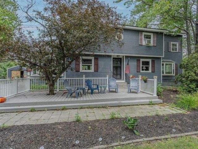 house with 6 bedroom, Deerfield NH ES105401785