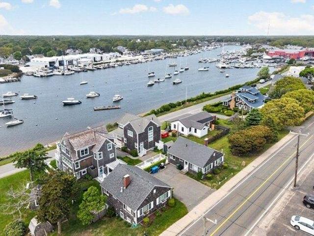 house with 6 bedroom, Falmouth MA ES105365161