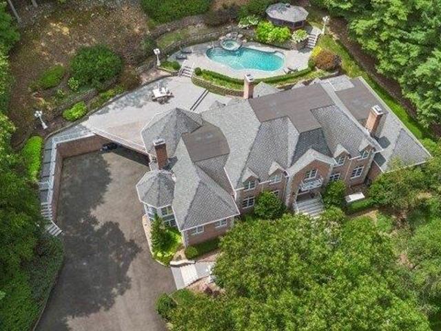 house with 6 bedroom, Franklin Lakes NJ ES105723591