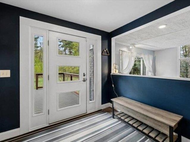 house with 6 bedroom, Goffstown NH DS104261739