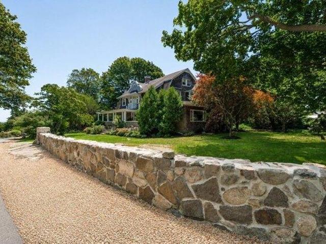 house with 6 bedroom, Gloucester MA ES105439893