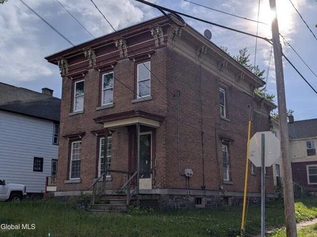 house with 6 bedroom, Gloversville NY ES105287125