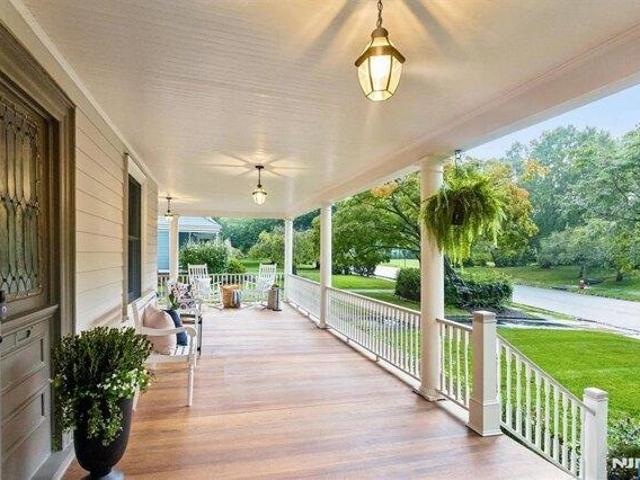 house with 6 bedroom, Glen Ridge NJ ES105694413
