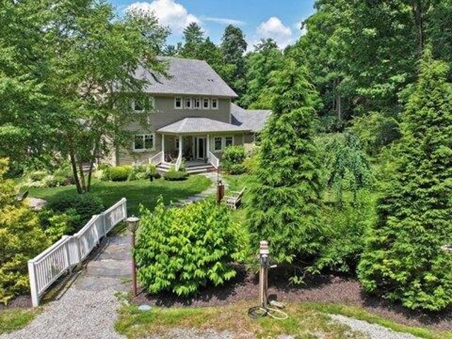 house with 6 bedroom, Great Barrington MA ES105513895