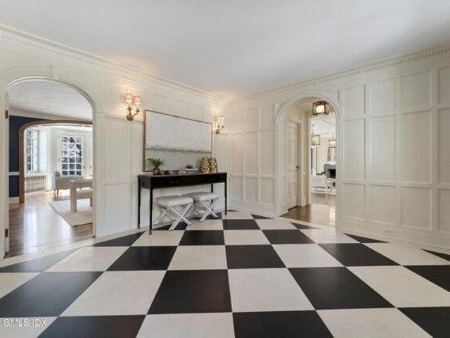 house with 6 bedroom, Greenwich CT ES105512428