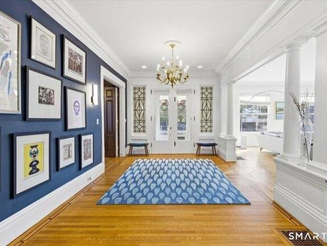 house with 6 bedroom, Hamden CT ES105552459