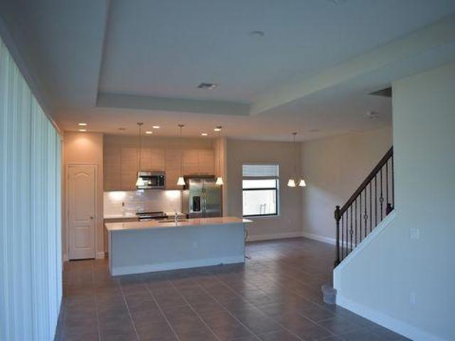 house with 6 bedroom, Haines City FL ES105154761