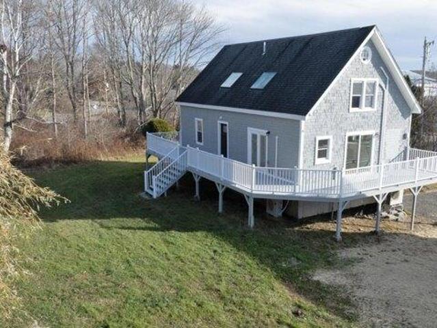 house with 6 bedroom, Harpswell ME ES104539205