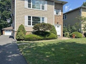 house with 6 bedroom, Hasbrouck Heights NJ DS103501296