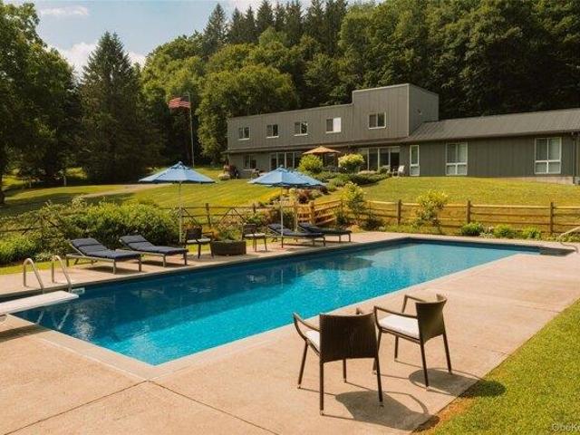 house with 6 bedroom, Kenoza Lake NY ES105291681