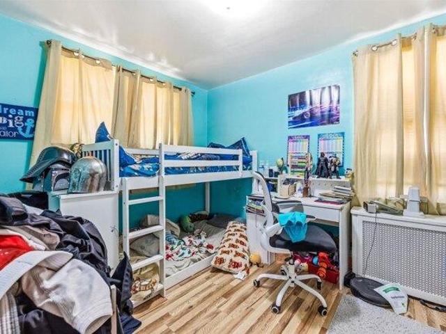 house with 6 bedroom, Kearny NJ ES105888199