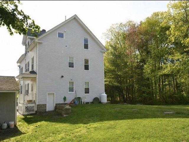 house with 6 bedroom, Lakeville MA ES105679308