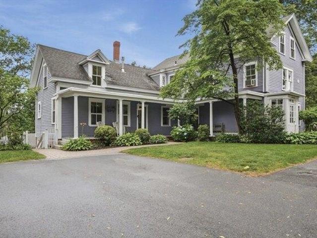 house with 6 bedroom, Lowell MA ES104543131