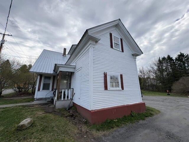 house with 6 bedroom, Lyndon VT ES105438162