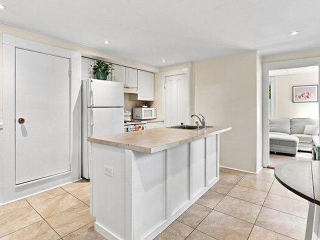 house with 6 bedroom, Lynn MA ES105414953
