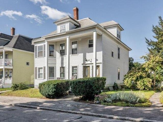 house with 6 bedroom, Manchester NH ES105574177