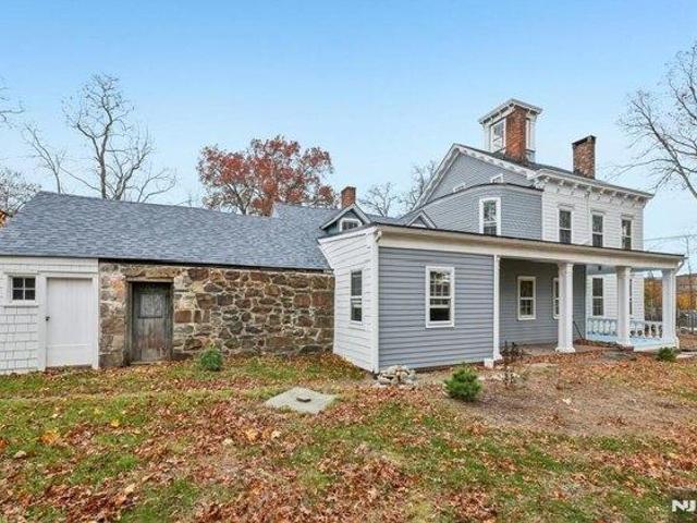 house with 6 bedroom, Mahwah NJ ES105769742