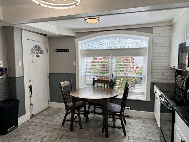 house with 6 bedroom, Malden MA ES105475855