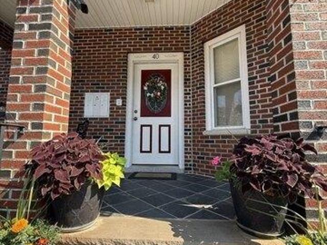 house with 6 bedroom, Medford MA ES105425454