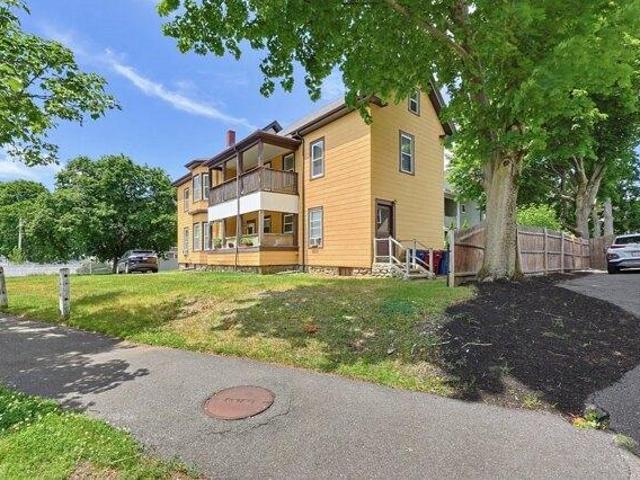 house with 6 bedroom, Melrose MA ES105400604