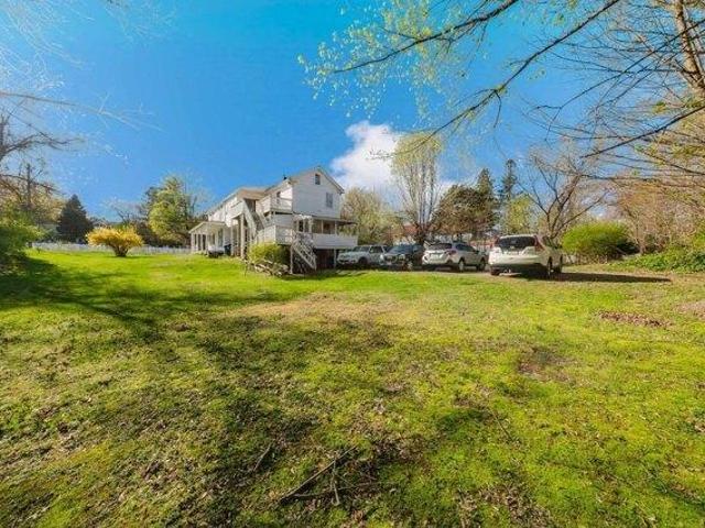 house with 6 bedroom, Monson MA ES105659474