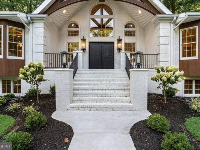house with 6 bedroom, Moorestown NJ ES106102116