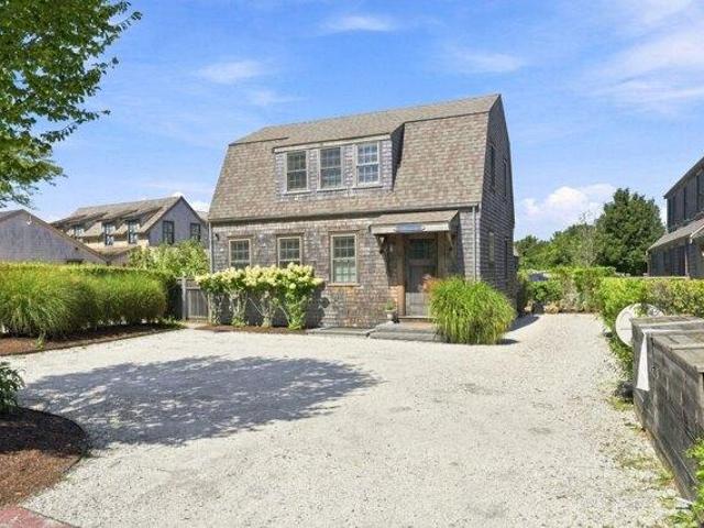 house with 6 bedroom, Nantucket MA ES106001149