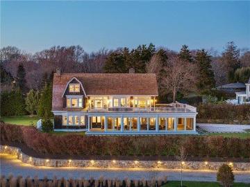 house with 6 bedroom, Narragansett RI ES103499360