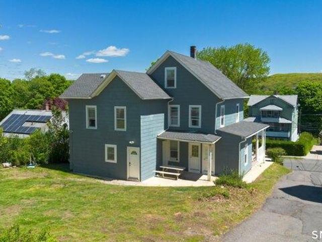 house with 6 bedroom, Naugatuck CT ES105550949