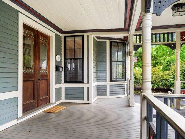 house with 6 bedroom, Newton MA ES105477068