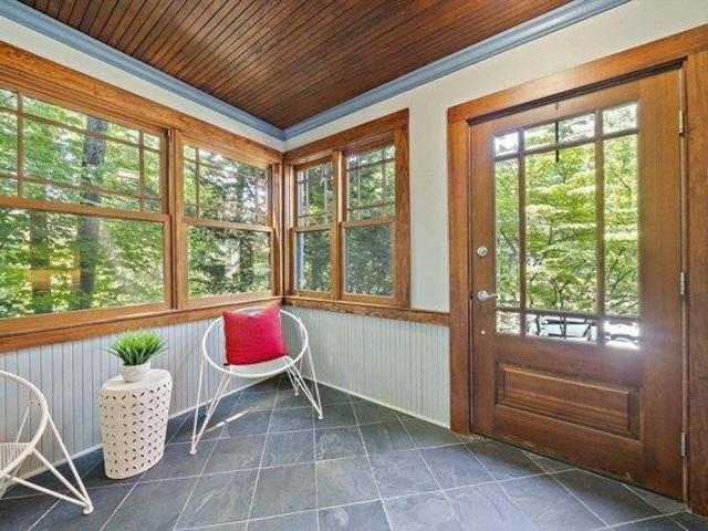 house with 6 bedroom, Newton MA ES105494124