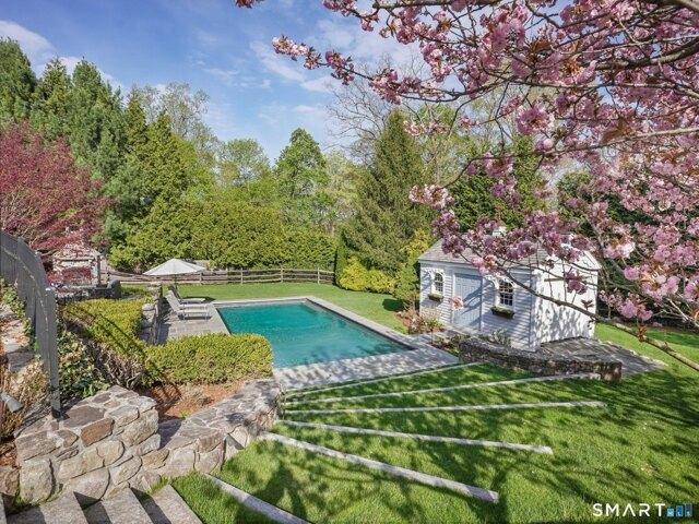 house with 6 bedroom, New Canaan CT ES105561823