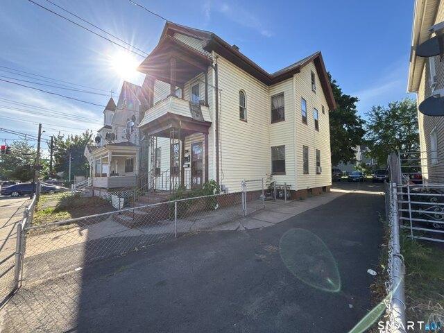 house with 6 bedroom, New Haven CT ES105653090
