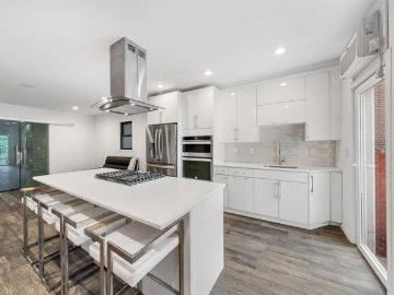 house with 6 bedroom, North Bergen NJ DS103437179