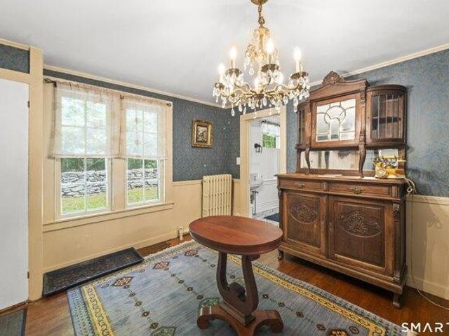 house with 6 bedroom, Norwich CT ES105230378