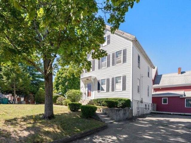 house with 6 bedroom, Norwood MA ES105577429
