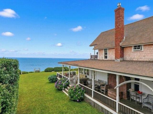 house with 6 bedroom, Oak Bluffs MA ES104905004