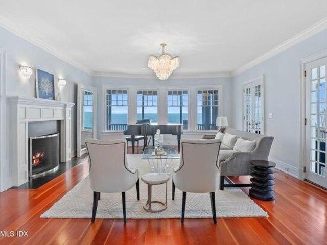 house with 6 bedroom, Old Greenwich CT ES105442489
