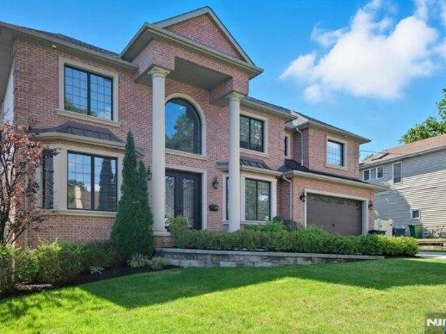 house with 6 bedroom, Paramus NJ ES105710926