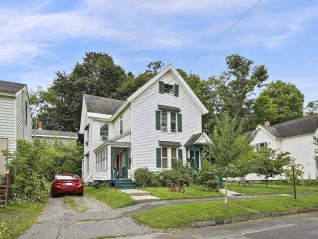 house with 6 bedroom, Pittsfield MA ES105365726