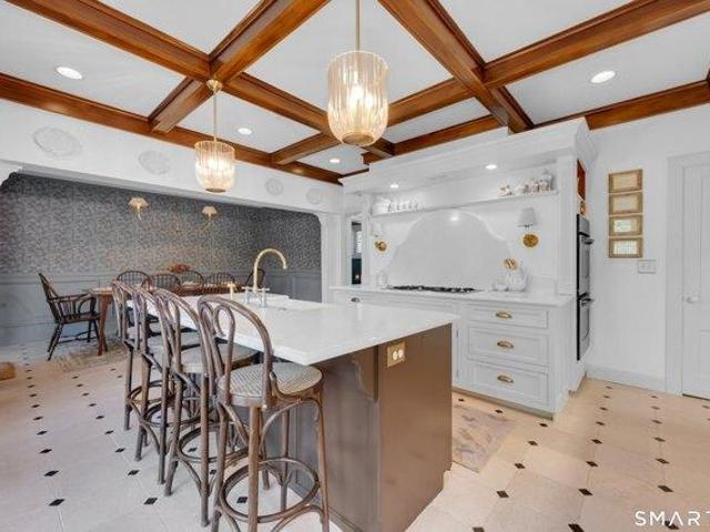 house with 6 bedroom, Pomfret CT ES105633406