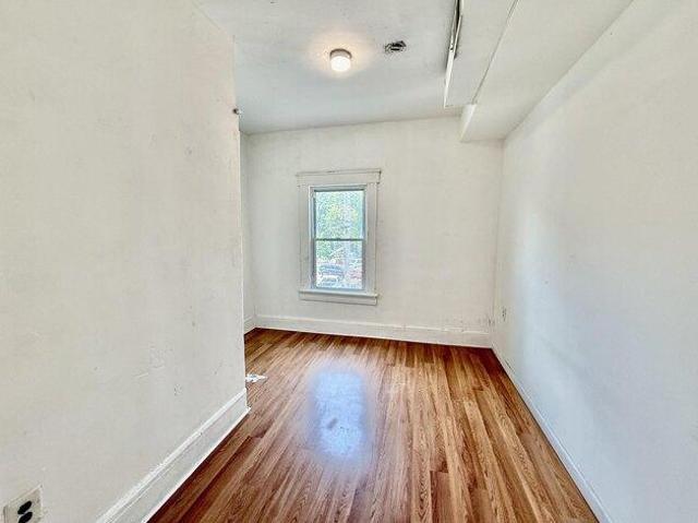 house with 6 bedroom, Plainfield NJ ES105292056