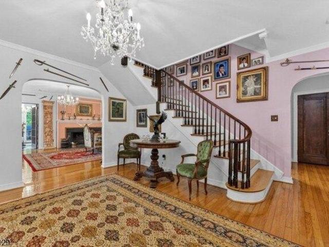 house with 6 bedroom, Plainfield NJ ES105293861
