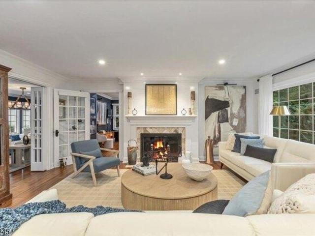 house with 6 bedroom, Plainfield NJ ES105315445