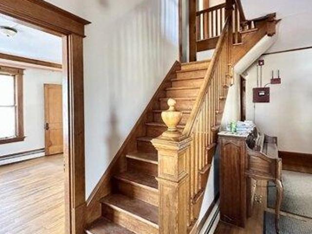 house with 6 bedroom, Plymouth NH ES105591206