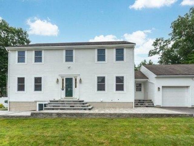 house with 6 bedroom, Randolph MA ES105533841