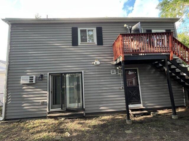 house with 6 bedroom, Revere MA ES105402280
