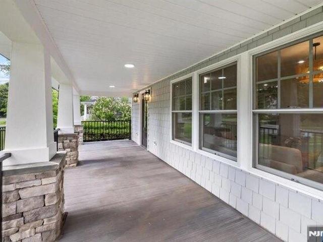 house with 6 bedroom, Ridgewood NJ ES105800699