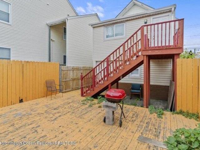 house with 6 bedroom, Seaside Heights NJ ES105275318