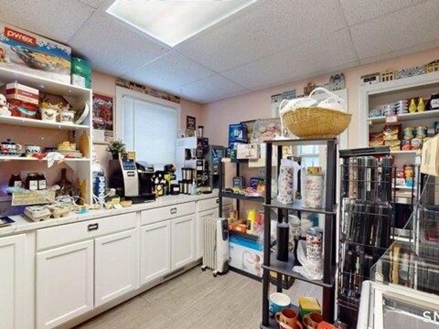 house with 6 bedroom, Somers CT ES105292337